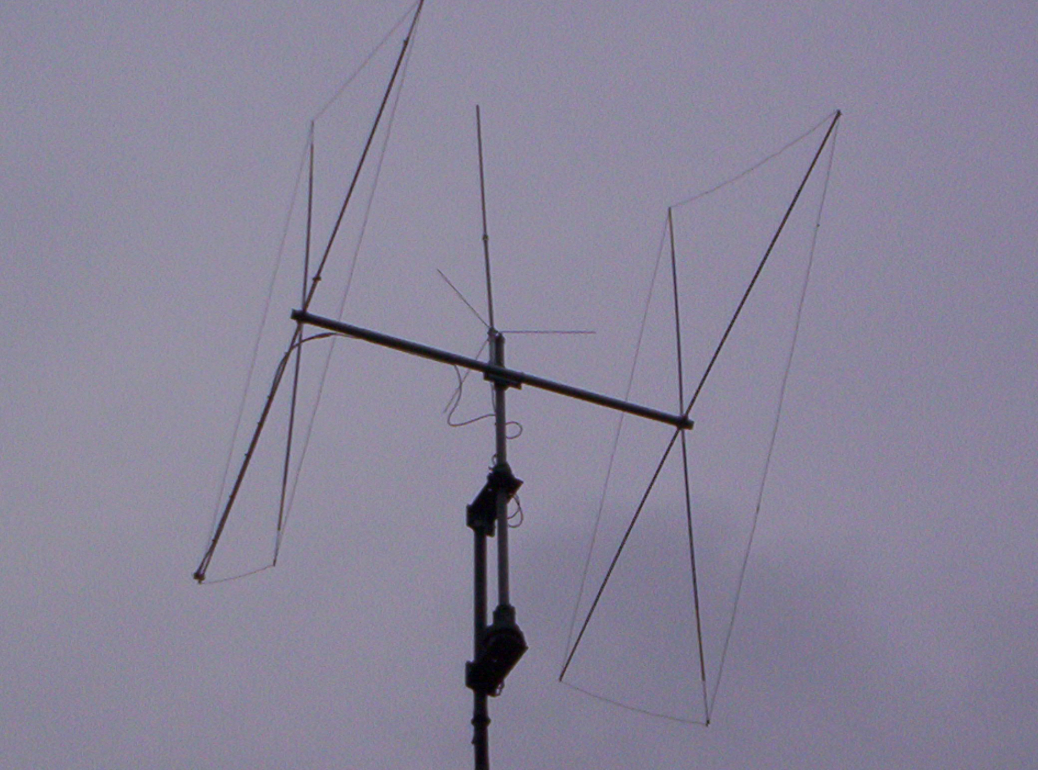 Quad 2 element